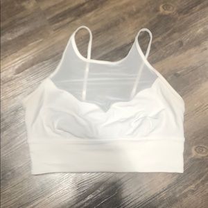 LULULEMON White sports bra!